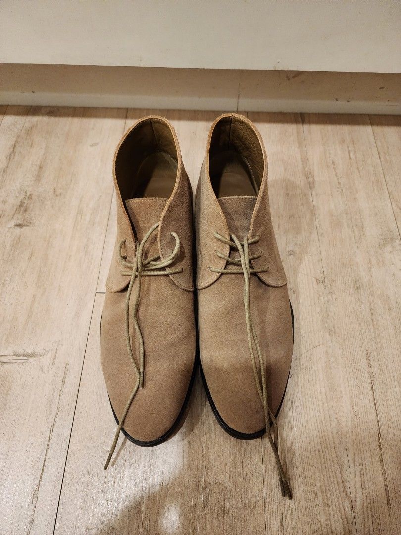 Country road clearance suede boots