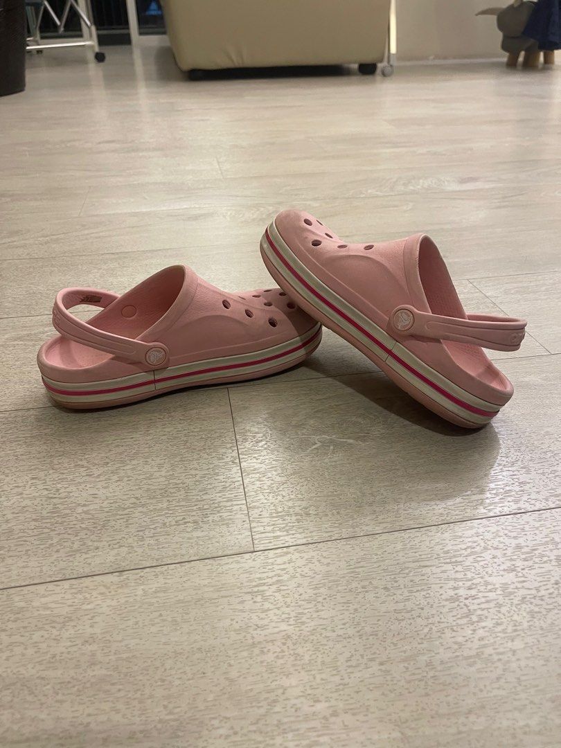 Crocs hotsell junior sizes