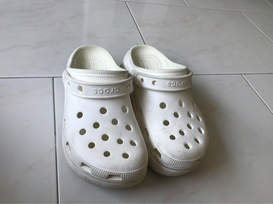 Kids size 3 white crocs cheap
