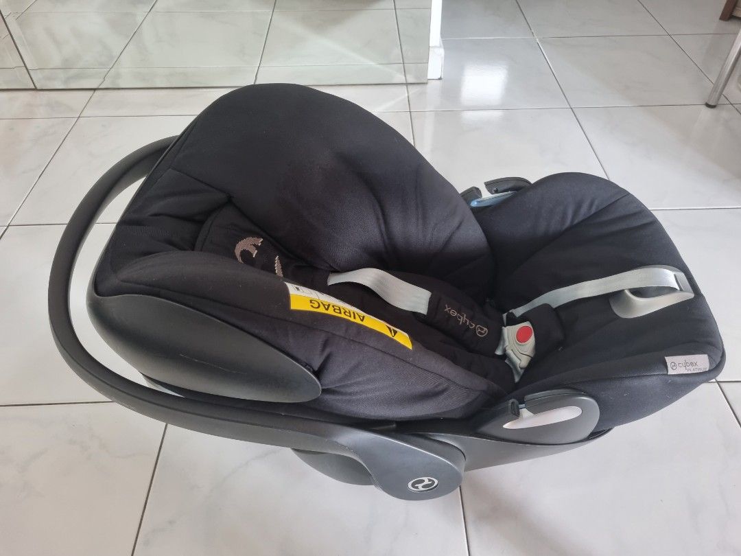 Cybex aton q adapter hot sale