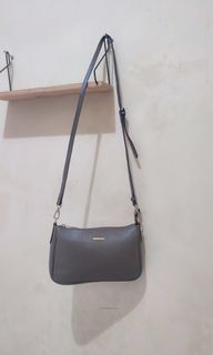 (Kategori: ) berada di . Dikirim oleh lemariku_penuhh (ID iklan 1282450932, Gambar 1). Deskripsi: .