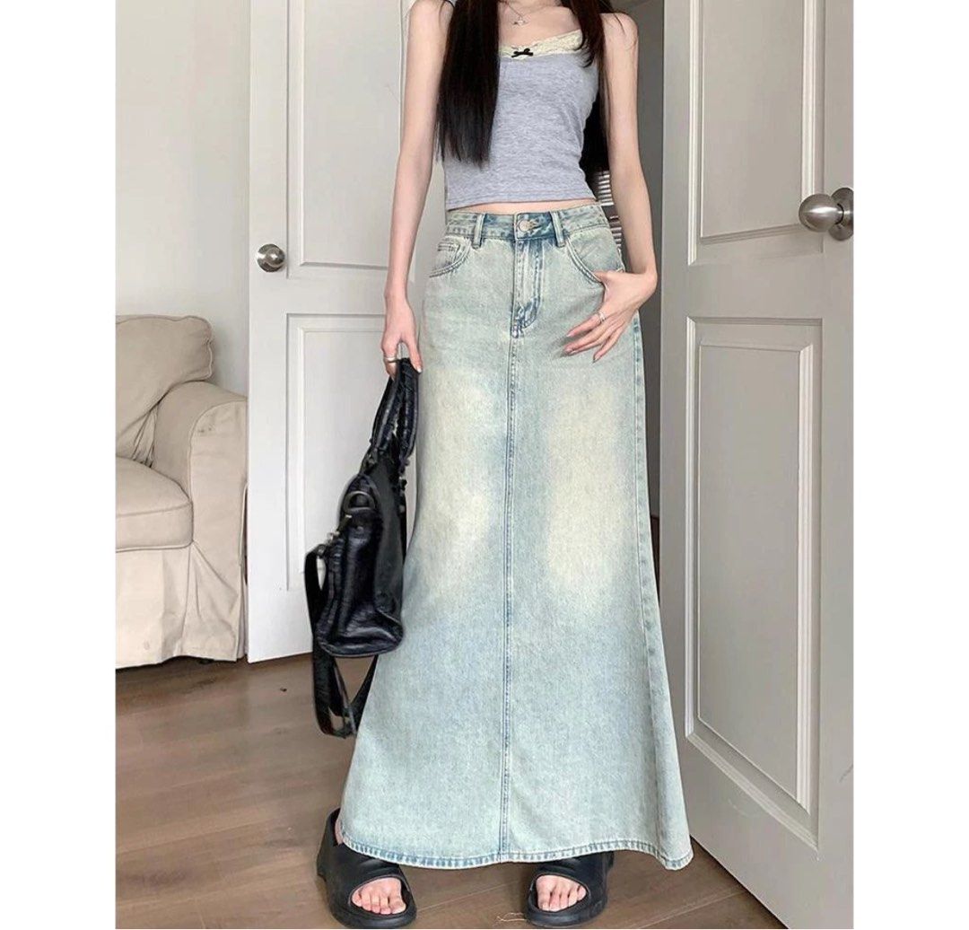 Slit skirt, Women's Fashion, Bottoms, Skirts on Carousell