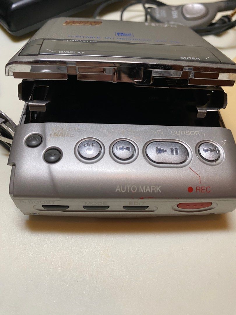 DENON ポータブルMDレコーダー DMP-R30 超希少 DENON DMP-R30 MDレコーダー ポータブルMDプレーヤー