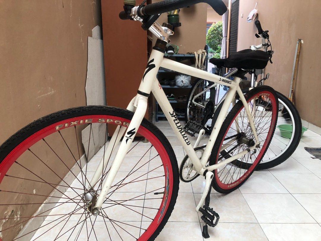 Sepeda deals fixie second