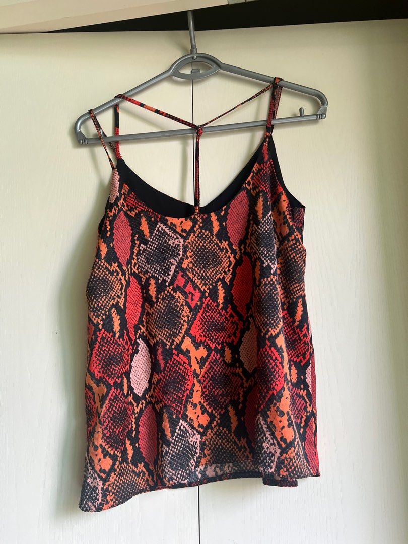 Dorothy Perkins snake skin motif top Women s Fashion Tops
