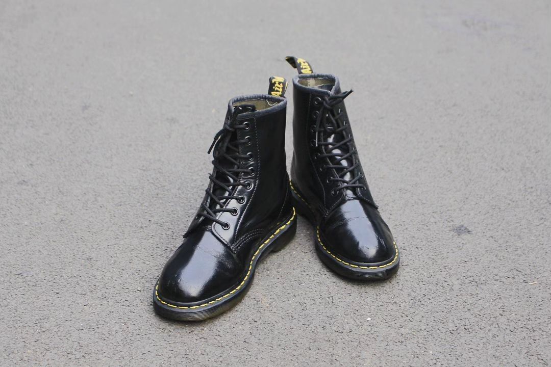 Dr martens outlet 41 40