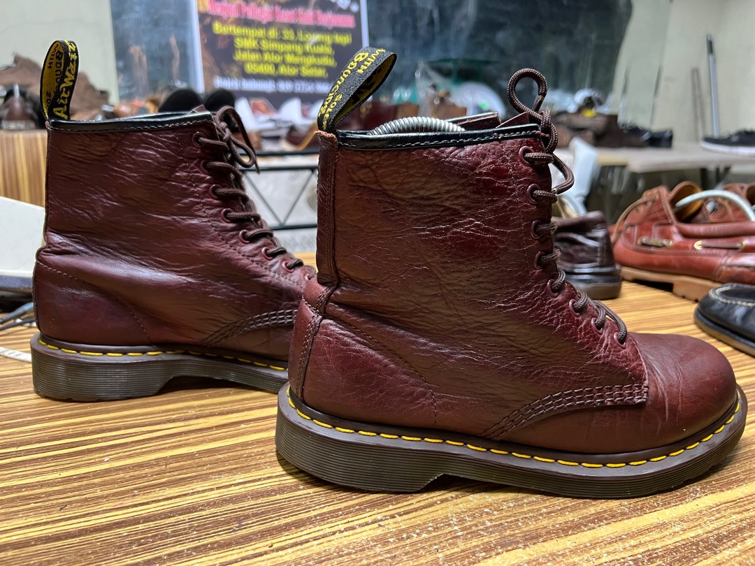 Dr martens cherry red grizzly outlet