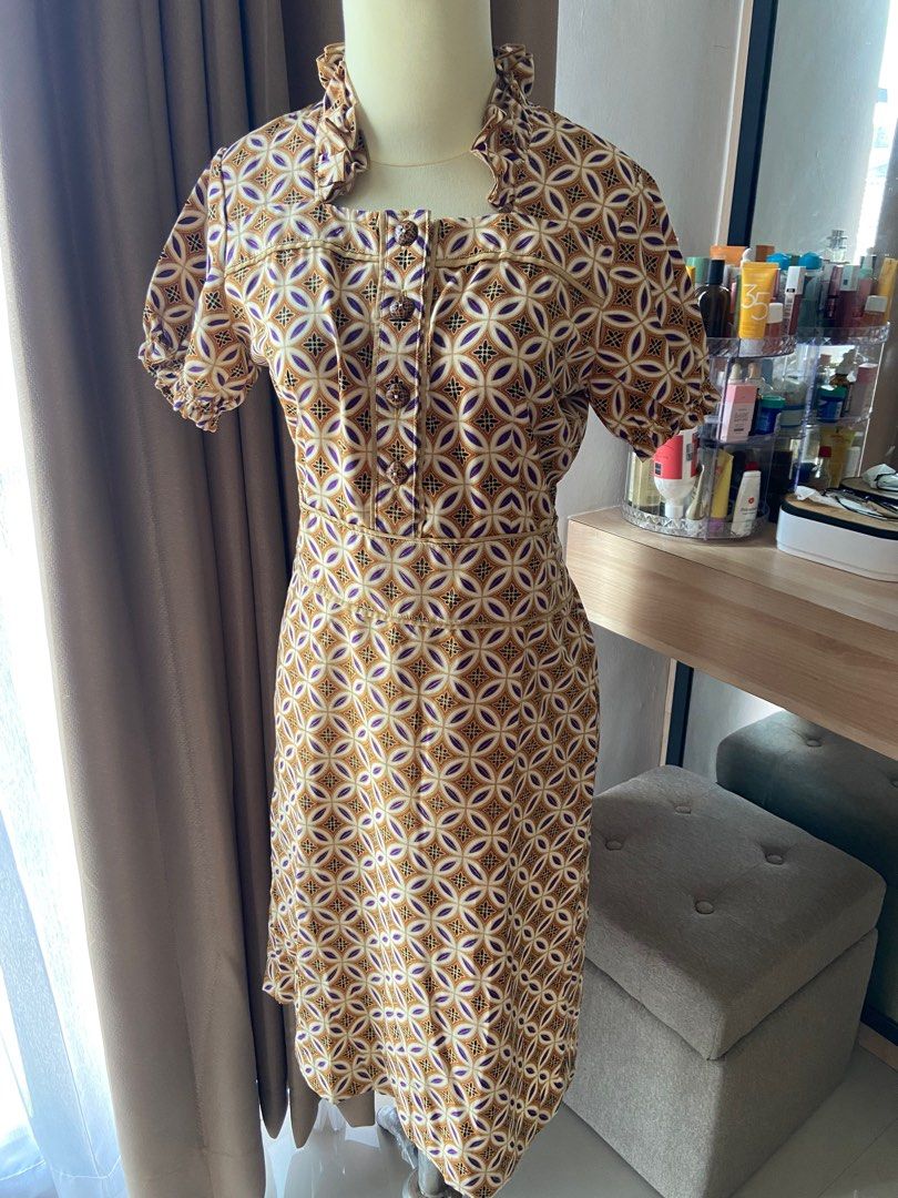Dress batik formal top