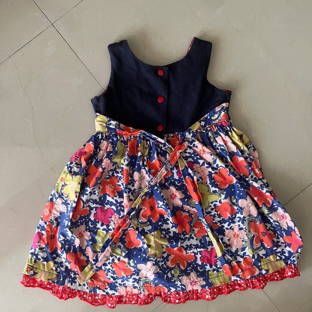 Bundle Dress jacket flower 2years old (Category: Babies & Kids Fashion) located in Las Pinas. Submitted by stuffythings (Listing ID 1282529969, Image 2). Description: 👍🏼Blueberi boulevard dress -size 5 👍🏼Peppermint flower jacket- size 4 Bundle clothes for 260 pwede pang bday celebrant yung dress Pickup Las pinas See my listing for other kids stuff Tags zara kids gap kids gingersnaps carters periwinkle .
