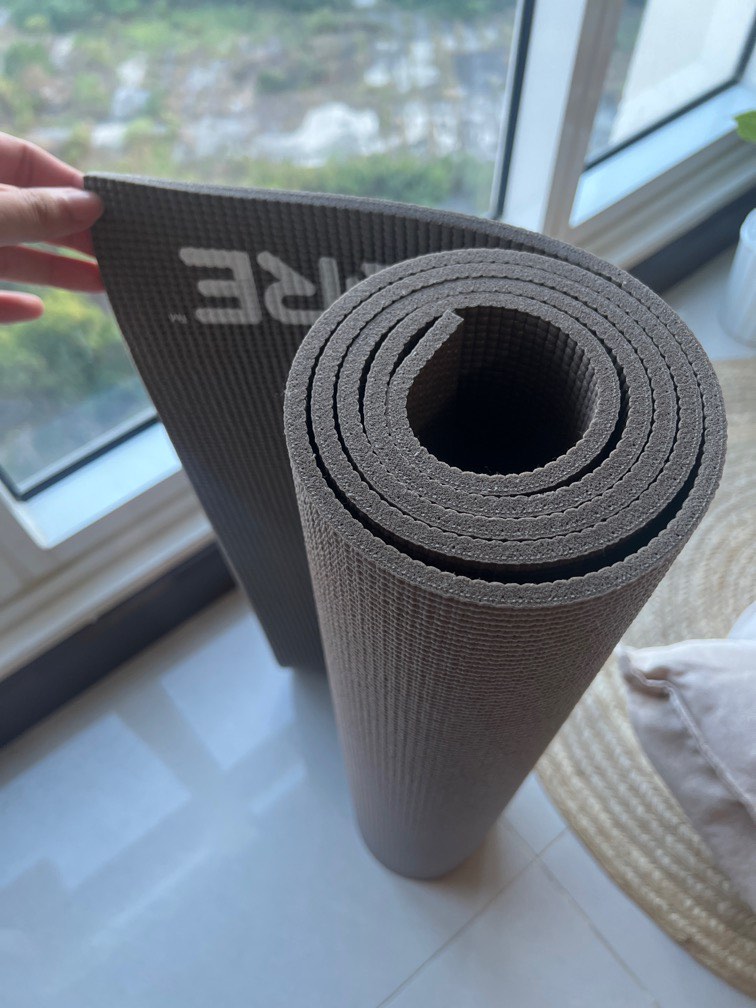 Toby's sports on sale yoga mat