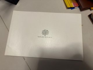 （分類：）位於 。 由 igot3catsss 提交（商品編號 1282525850，圖片 1）。簡介： 。