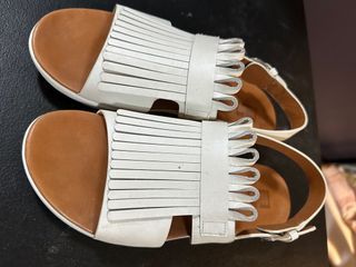 Fitflop brand sandals for women white size 8