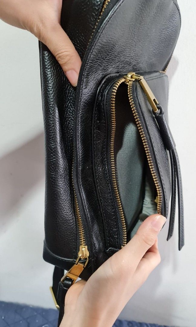 Fossil dove sling discount pack