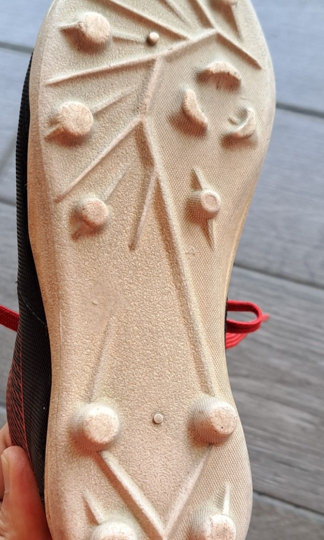 Free Pre loved football boots croc slip on and flip flop Babies Kids Babies Kids Fashion on Carousell