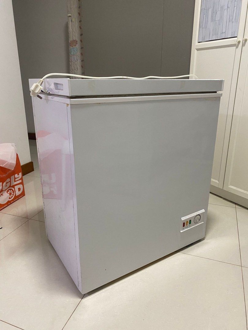 Price nego 150L Chest Freezer for ice cream parlour cafe