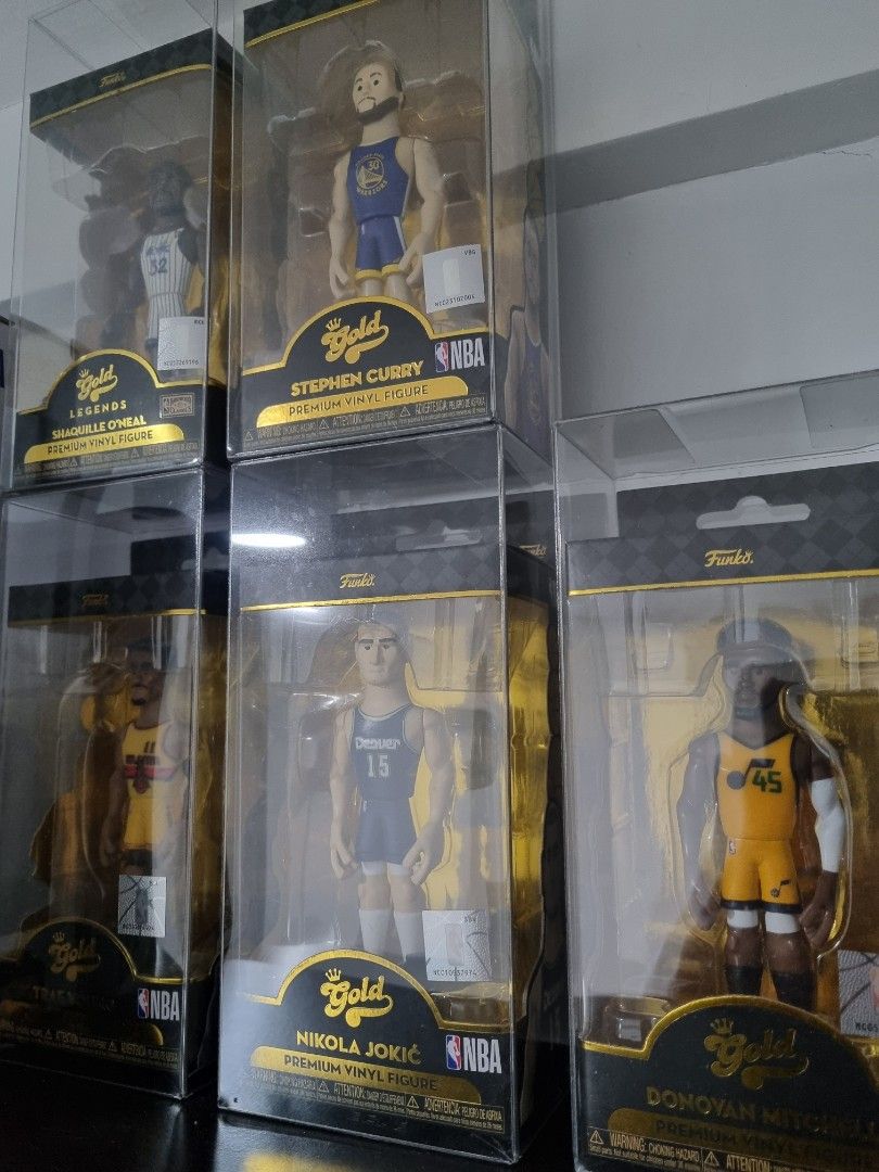 Funko Pop Vinyl GOLD - NBA - Set (Category: Designer & Blind Box Toys) located in Rizal. Submitted by dtchansw00 (Listing ID 1282561588, Image 1). Description: Funko Pop Vinyl - Gold (NBA) set Steph Curry Nikola Jokic Donavan Mitchell Shaquille O'Neal Trae Young.