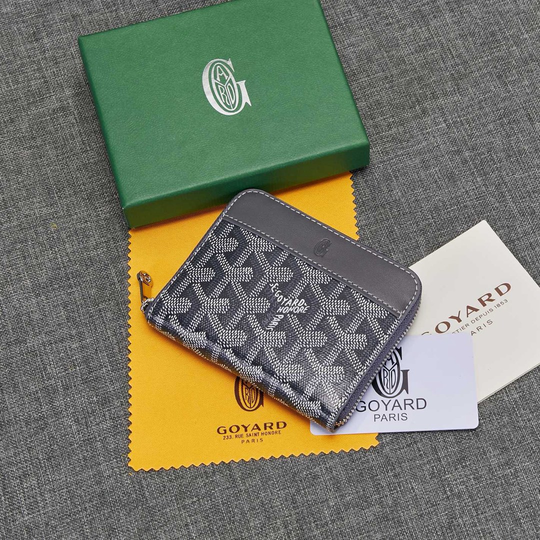 Goyard small online zip wallet