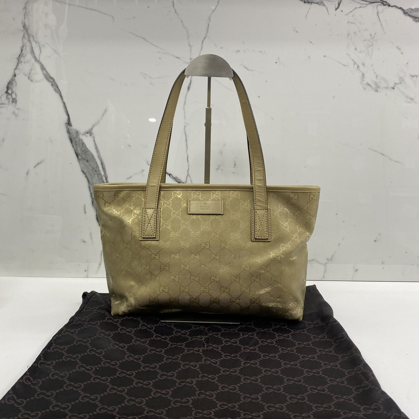 Gucci 211138 hotsell