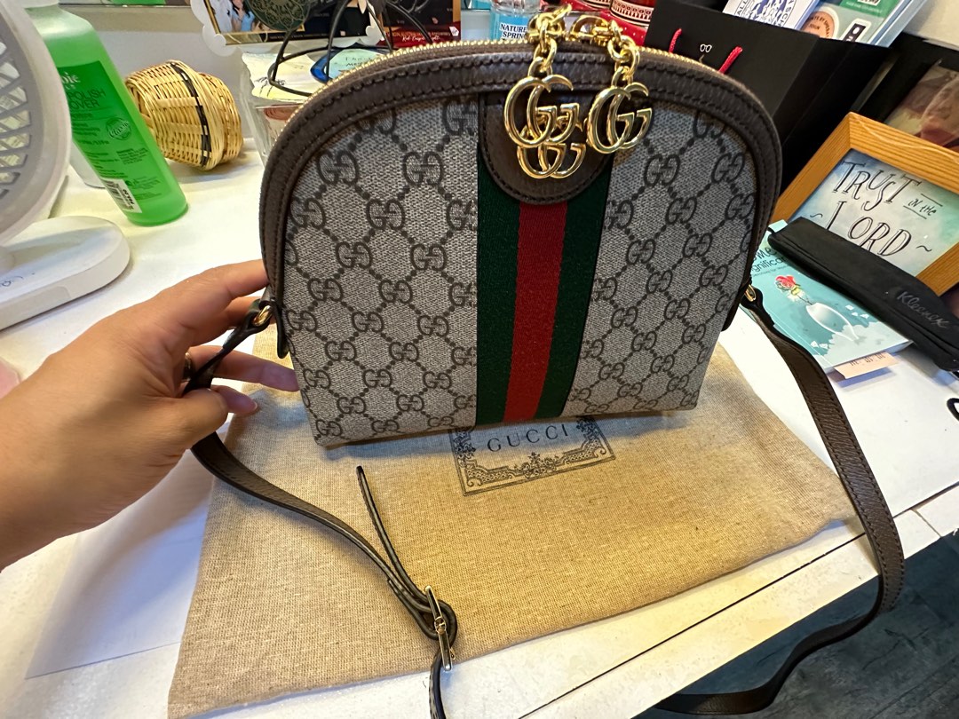 Gucci ophidia gg supreme shoulder bag hotsell