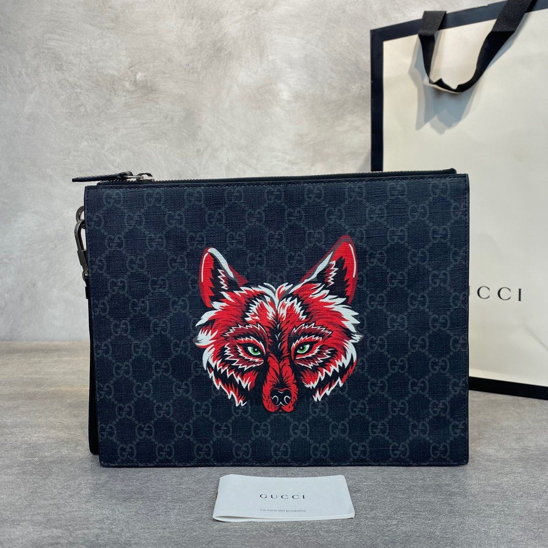 GUCCI GG WOLF SUPREME CLUTCH BLACK Barang Mewah Tas Dompet di Carousell