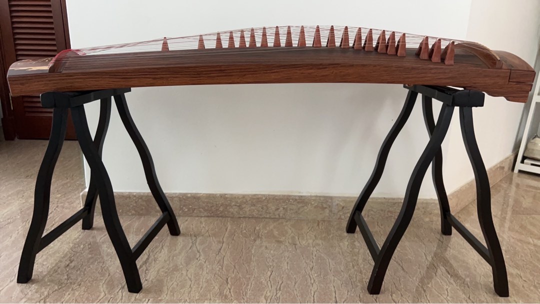 Guzheng (Japanese wood 135cm), Hobbies & Toys, Music & Media, Musical