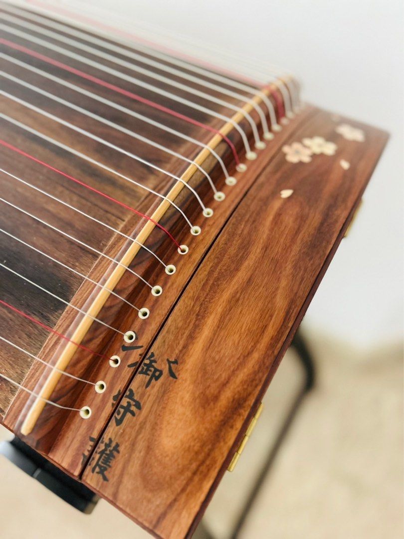 Guzheng (Japanese wood 135cm), Hobbies & Toys, Music & Media, Musical