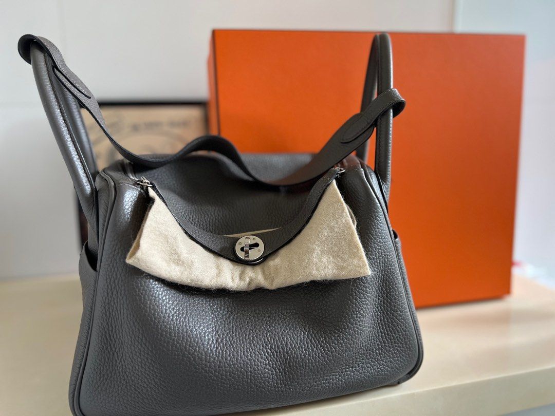 Hermes taurillon clemence outlet lindy 30 bag