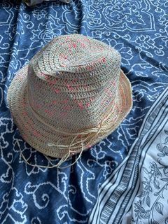 H&M fedora hat for 3-4 yrs.ol