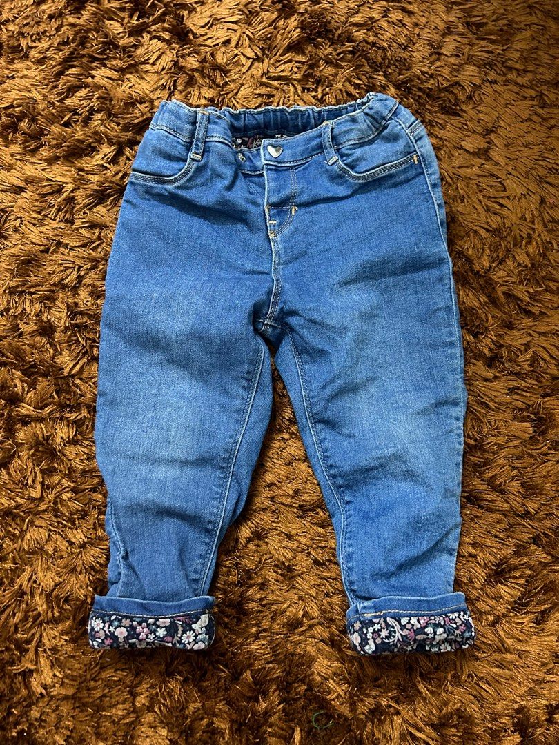 H&m hotsell floral jeans