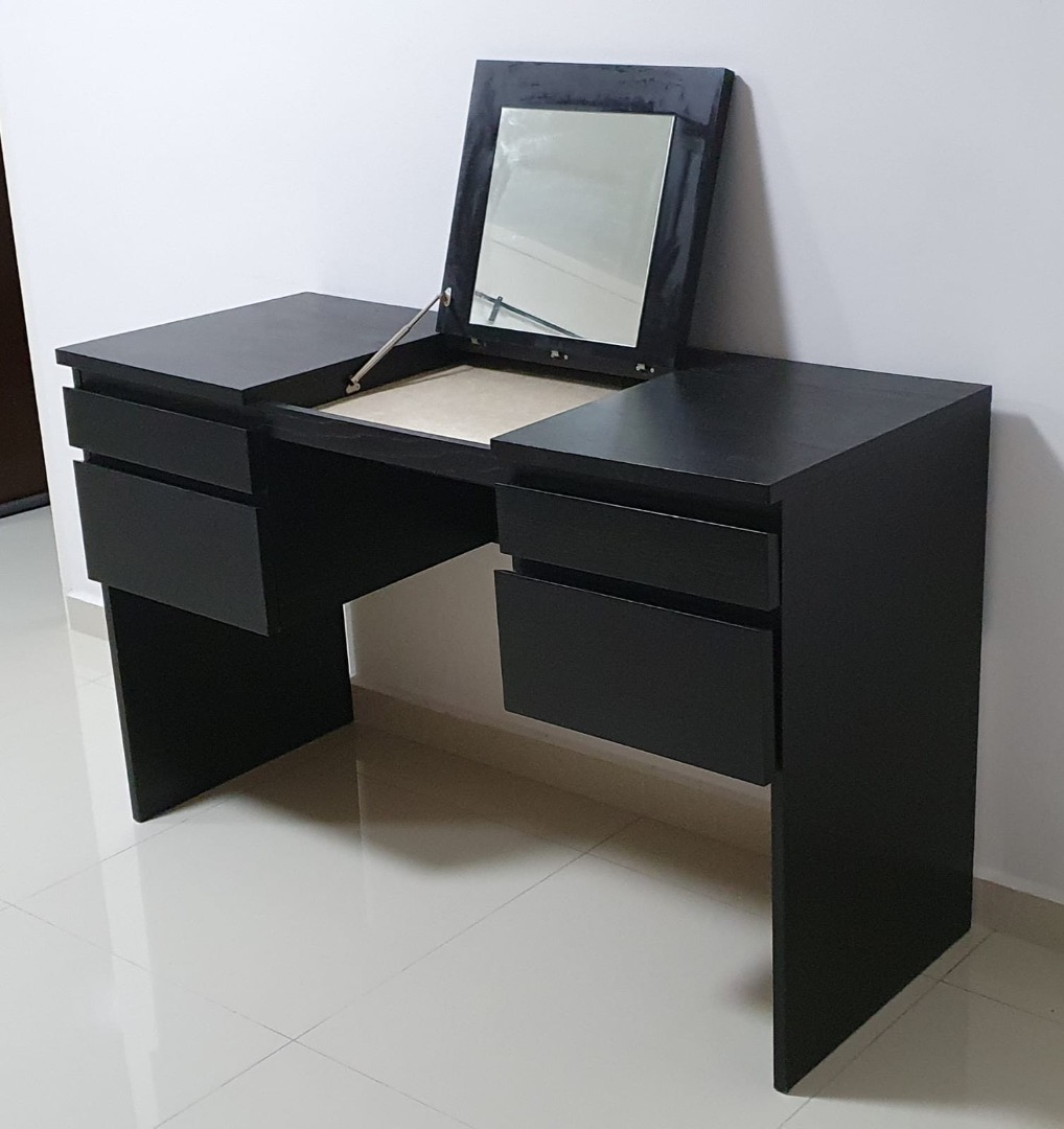 Ikea ransby dressing deals table