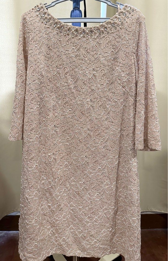 Jessica Howard Dress (Category: Dresses) located in Cainta. Submitted by kpc905 (Listing ID 1282446790, Image 1). Description: Super nice Size: 14P.