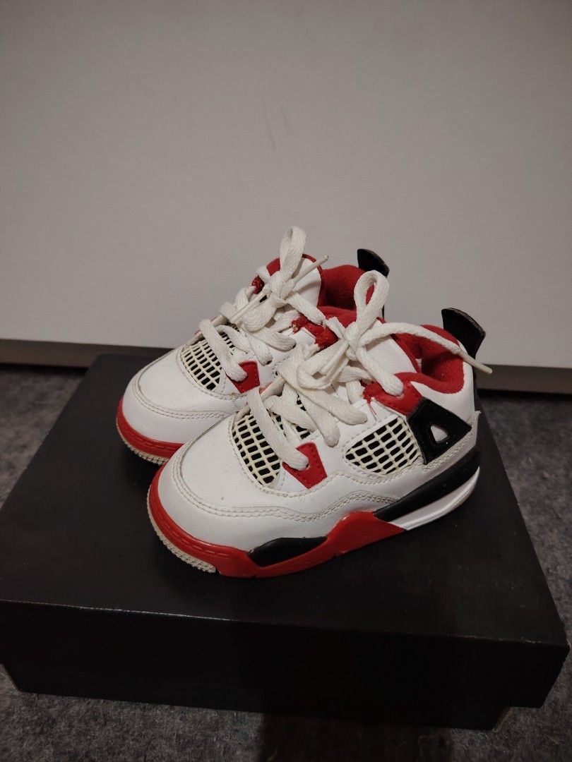 Jordan shop 4 infant