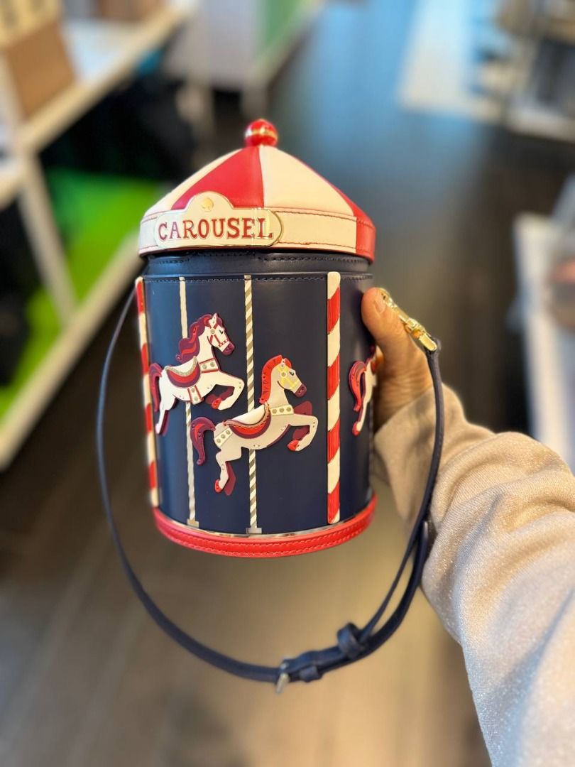 KATE SPADE Winter Wonders Carousel 3D Crossbody Bag Novelty