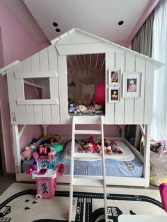 (Category: ) located in . Submitted by goofytang (Listing ID 1282394900, Image 1). Description: .
