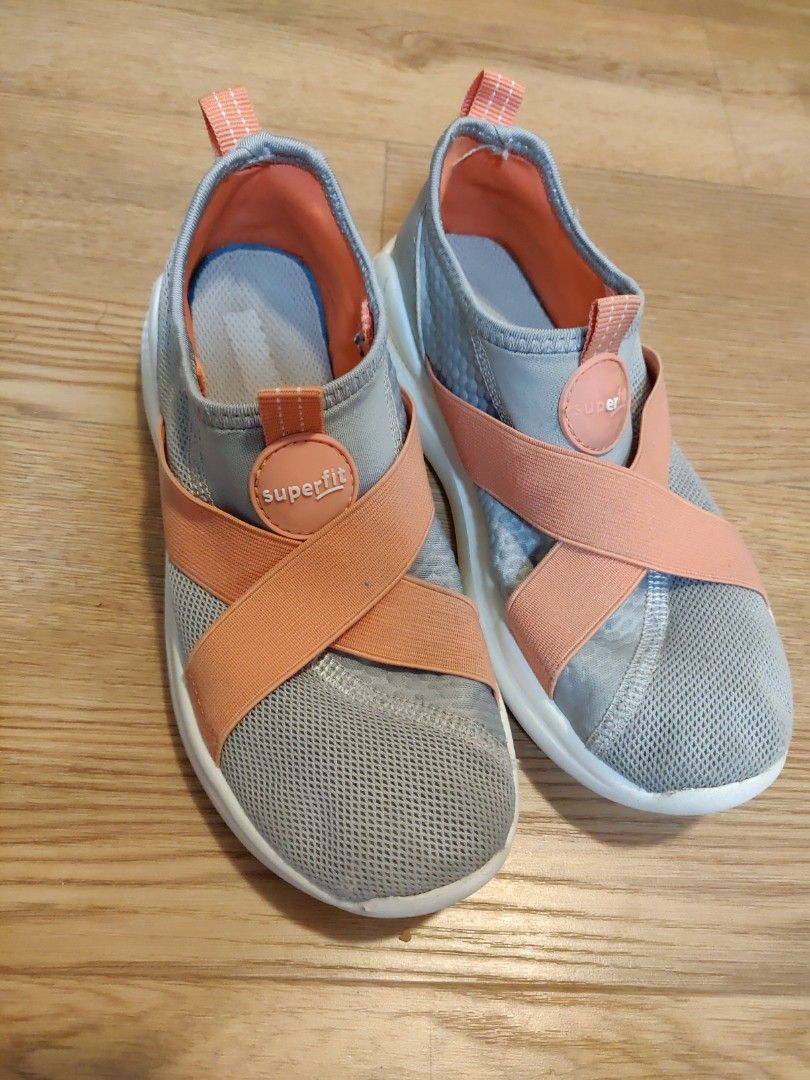 Childrens on sale running trainers