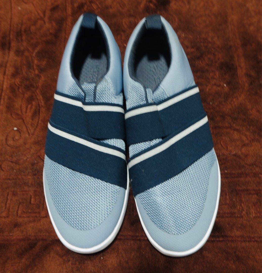 LACOSTE AVENIR SLIP BLUE