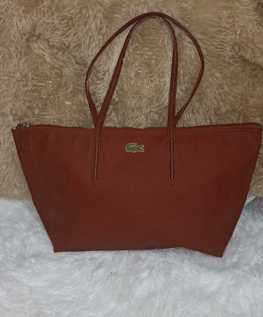 Stock lacoste hotsell