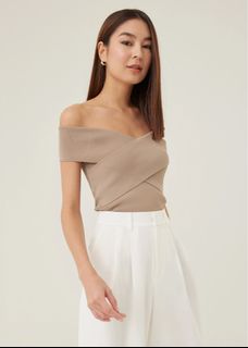 (Category: ) located in . Submitted by styledaisy (Listing ID 1282459309, Image 1). Description: .