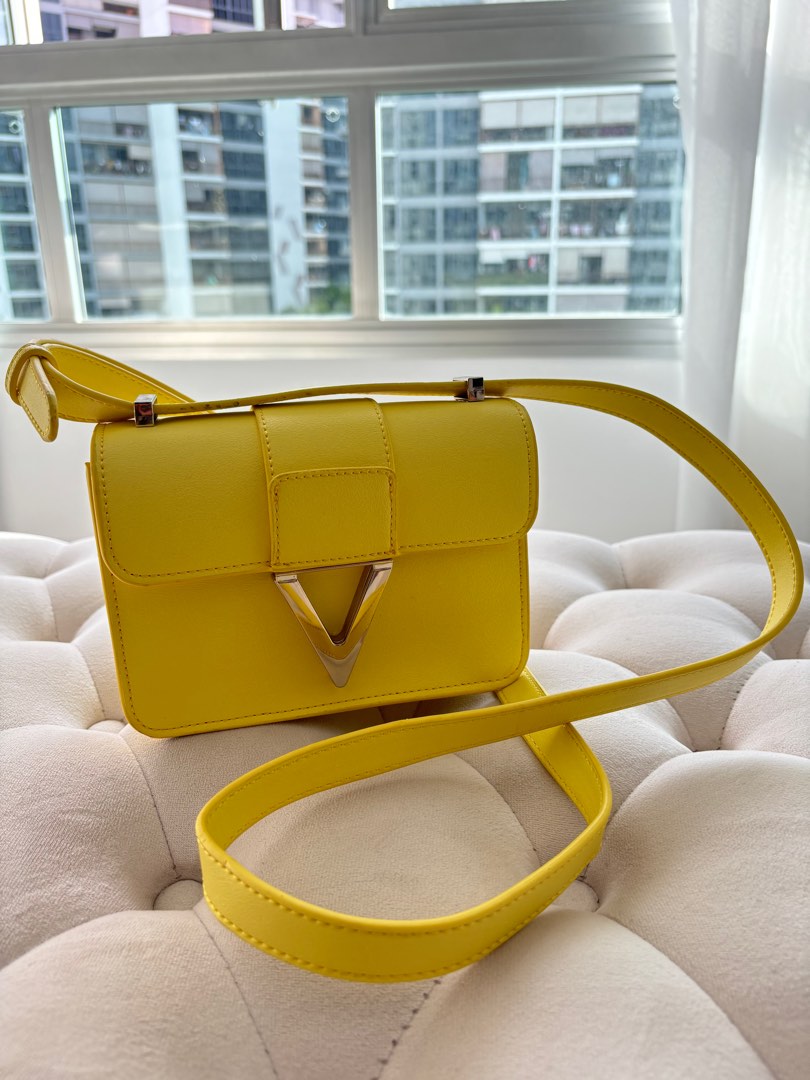 Mario valentino studded clearance bag