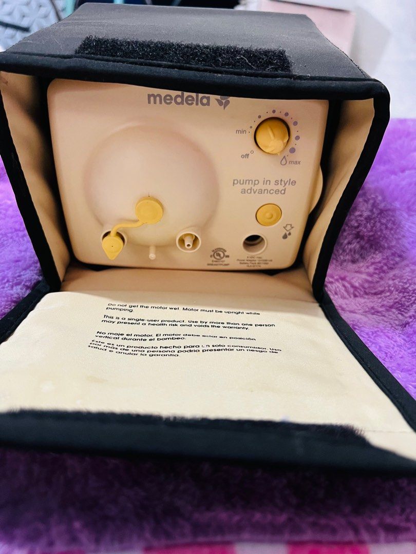 Medela Pump in Style Advance (Category: Breastfeeding & Bottle Feeding) located in Imus. Submitted by loveforseconds (Listing ID 1282518826, Image 2). Description: Used Medela Pump in Style Advance -breast pump machine -tubings -27mm and 24mm flange -2 breast shield connectors -valve and membrane -battery pack -power adaptor -manual Mode of Payment: GCASH Delivery: c/o buyer Decluttering .
