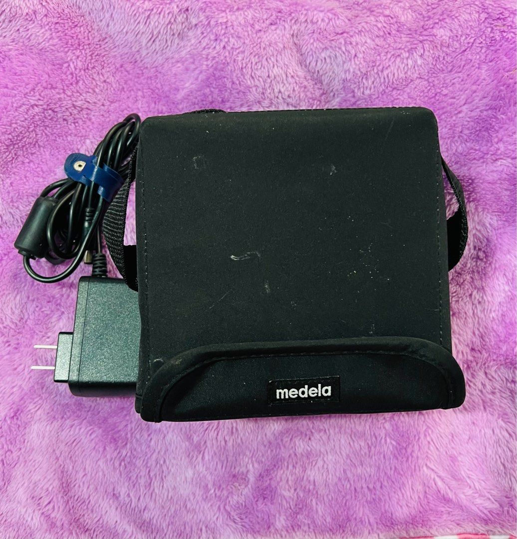 Medela Pump in Style Advance (Category: Breastfeeding & Bottle Feeding) located in Imus. Submitted by loveforseconds (Listing ID 1282518826, Image 3). Description: Used Medela Pump in Style Advance -breast pump machine -tubings -27mm and 24mm flange -2 breast shield connectors -valve and membrane -battery pack -power adaptor -manual Mode of Payment: GCASH Delivery: c/o buyer Decluttering .