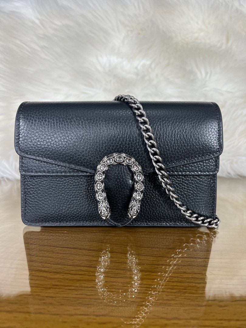 Gucci micro store dionysus