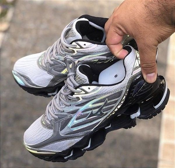 Harga mizuno deals wave prophecy 2