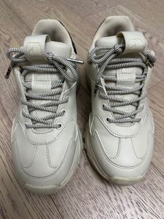 （分類：）位於 。 由 tpbtt 提交（商品編號 1282576967，圖片 1）。簡介： 。
