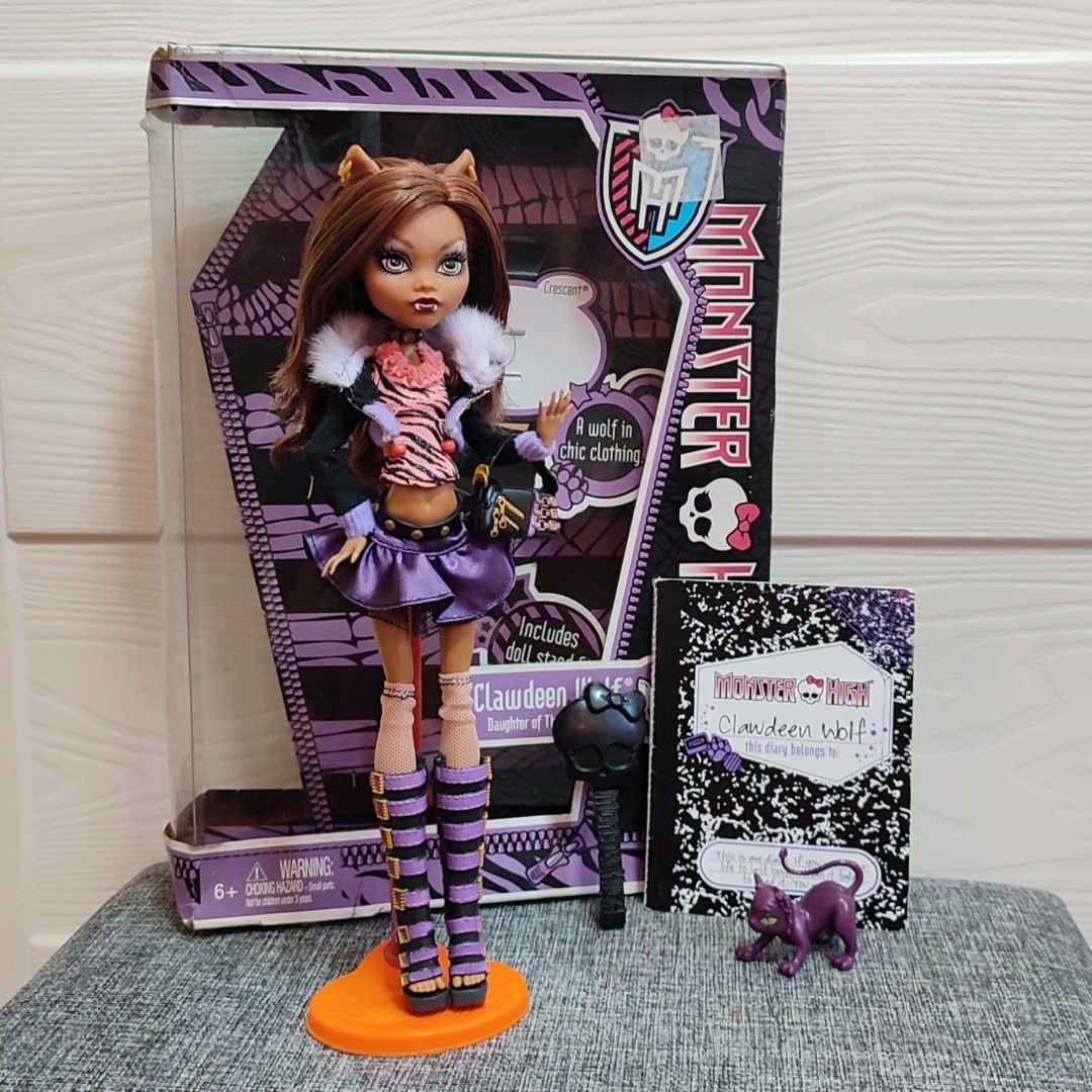 Clawdeen and best sale hunter
