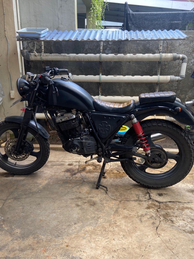 motor suzuki Thunder custom bobber Motor di Carousell