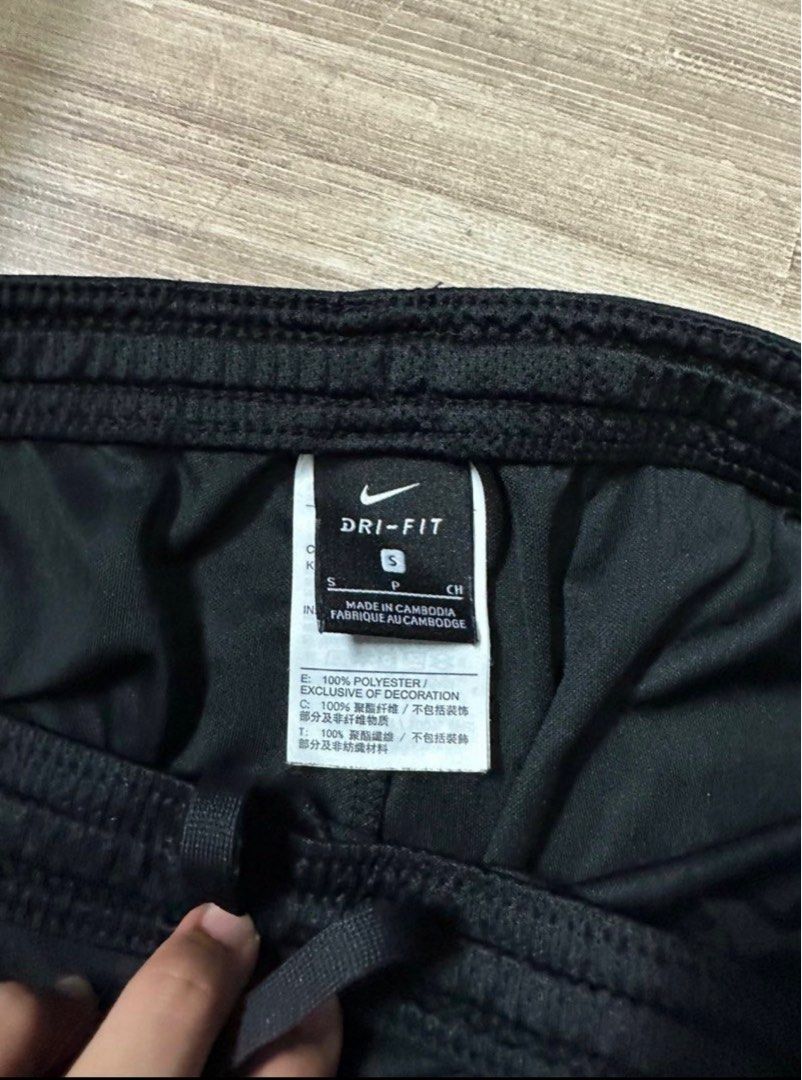 Nike 105730989 store