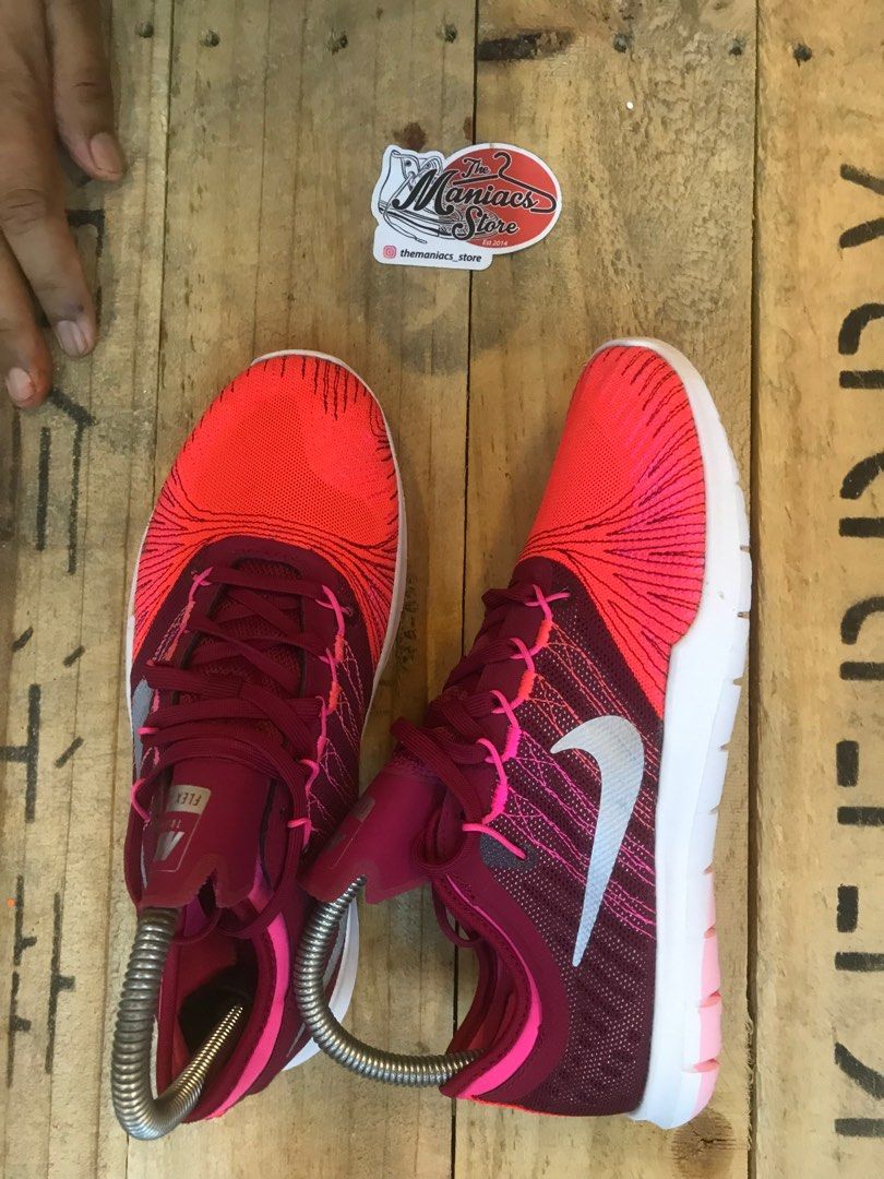 Flex deals adapt nike