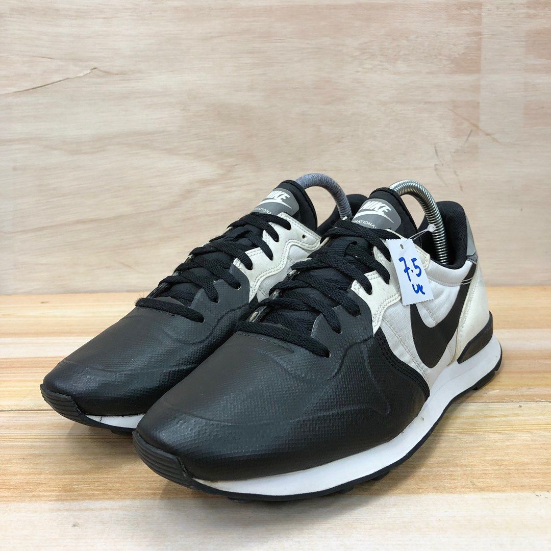 Nike Internationalist Women s Fashion Footwear Sneakers on