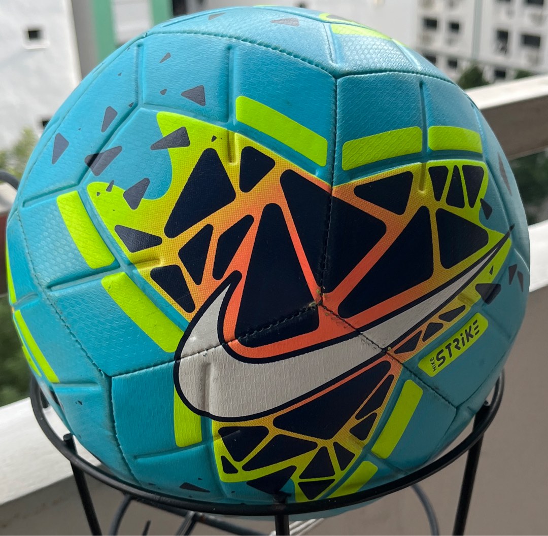 Nike Strike Size 4 Football Sports Equipment Sports Games